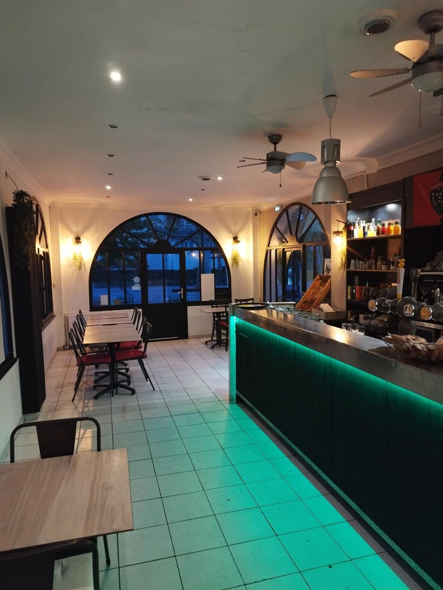 Hotel De La Loube La Roquebrussanne 외부 사진